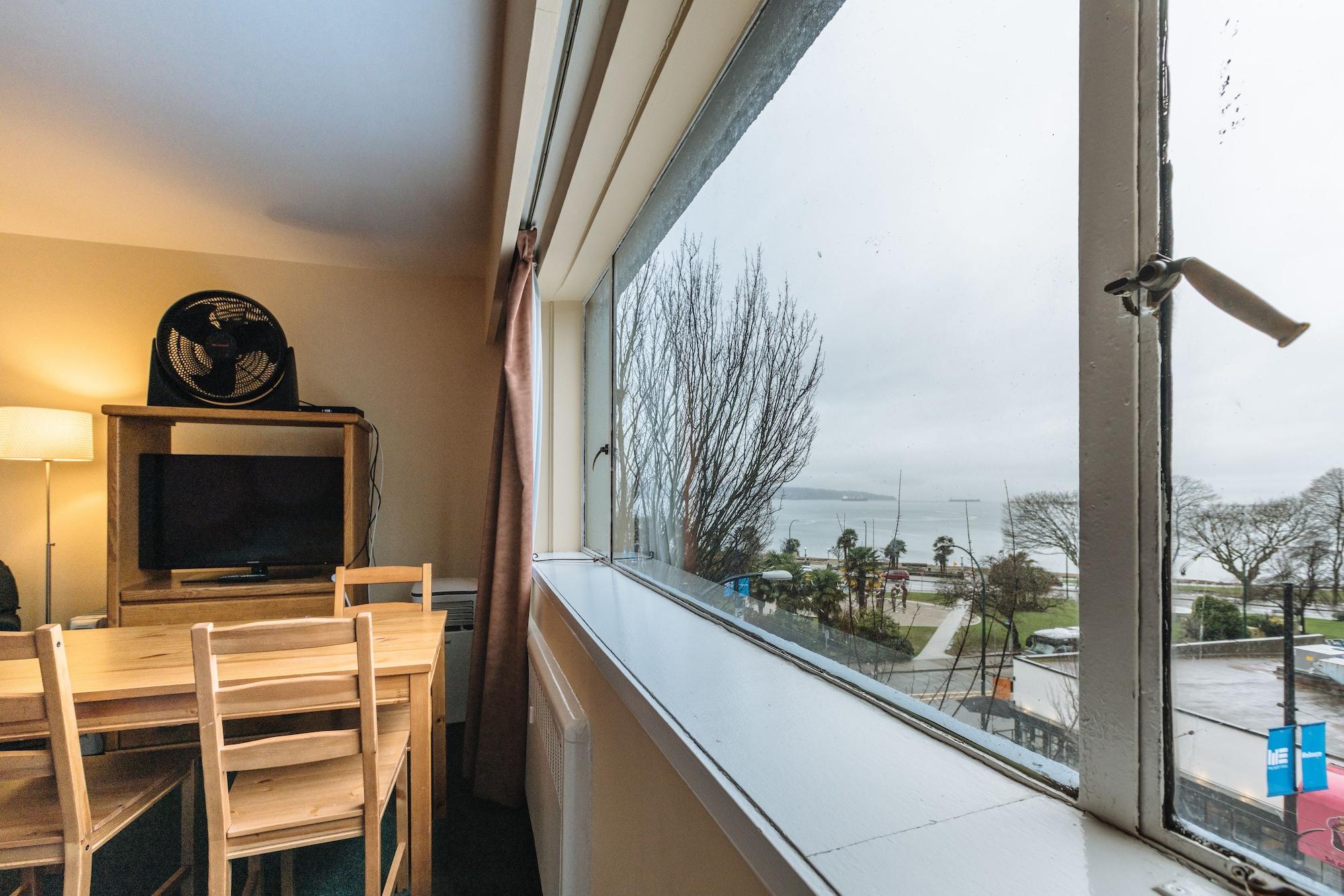 English Bay Hotel Vancouver Bagian luar foto