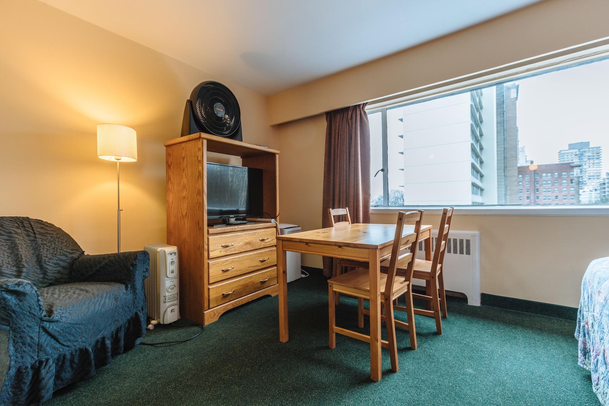 English Bay Hotel Vancouver Bagian luar foto